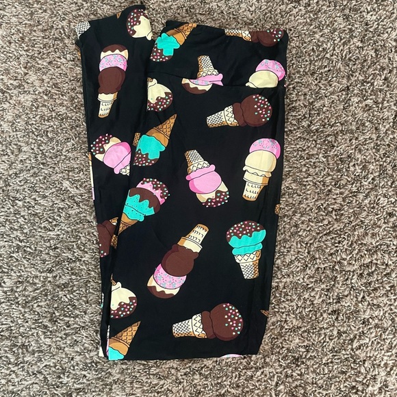 Lularoe Ice Cream Leggings Tc 